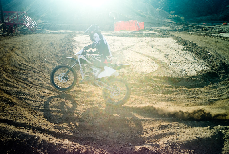 Illustration for article titled 2009 Zero X, First Ride: Fastest Production Electric Dirt Bike Ever
